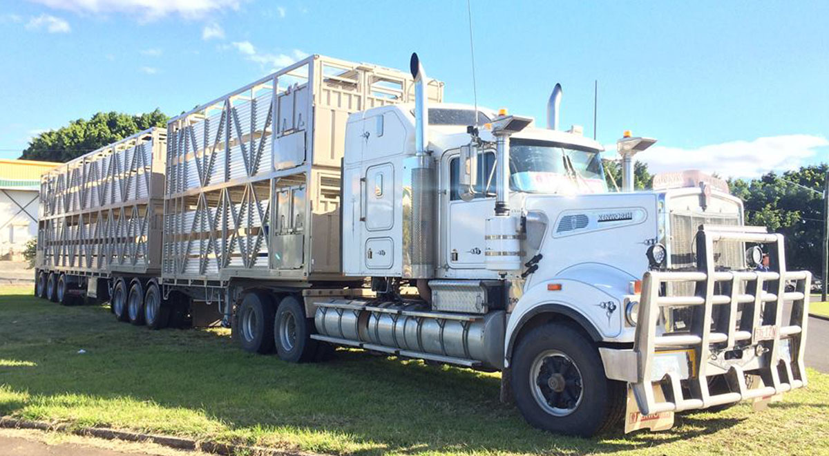 Ryrtans Refurbed B-double Cattle Trailers